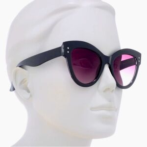 Vince Camuto Cat Eye Sunglasses NWT